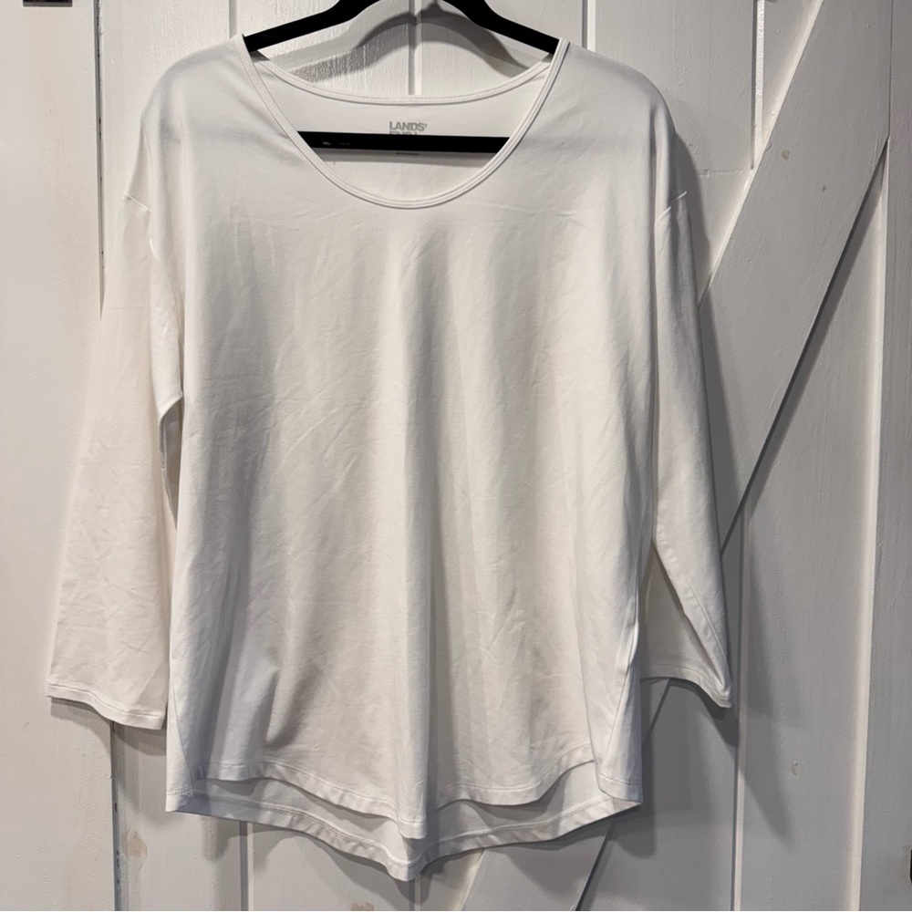Lands' End Women's Classic White Long Sleeve Tee ~ Size M